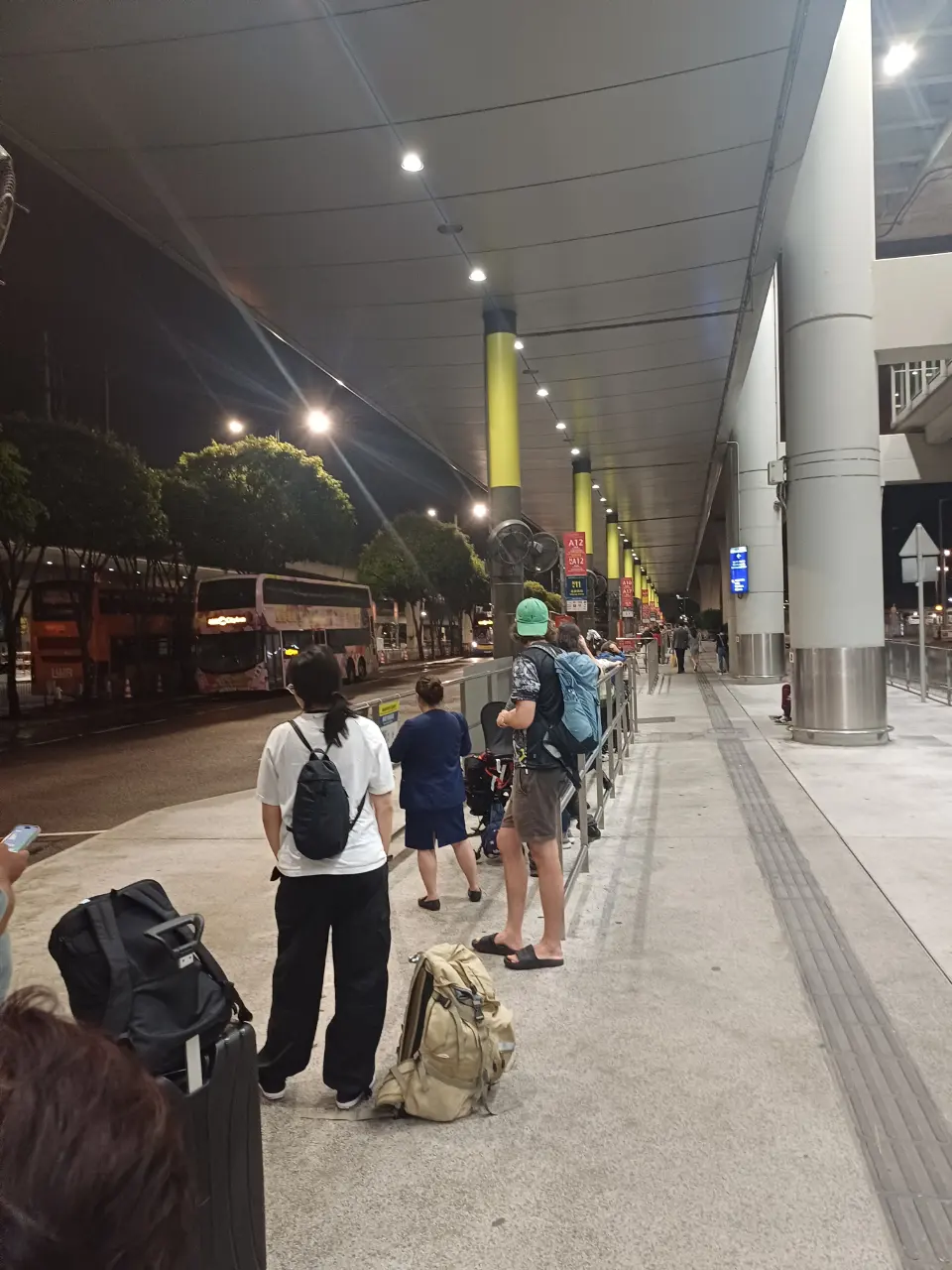 Du lịch Hồng Kông - Ngày 1 - 1 Sky Plaza Road, New Territories